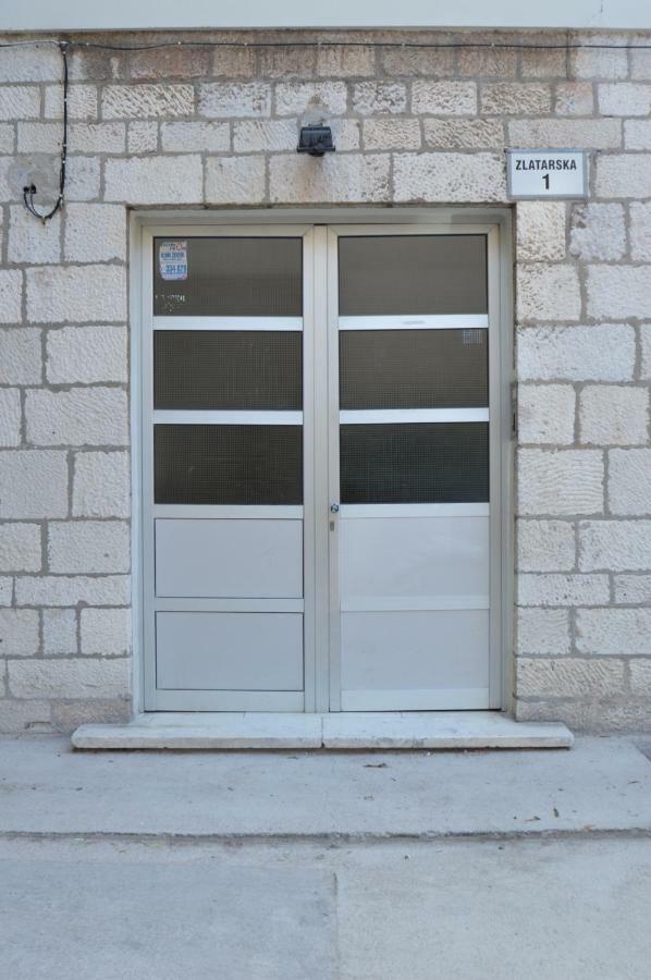 Apartments Silvia Zadar Exterior foto